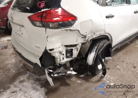 2017 Nissan Rogue S z USA, uszkodzony, nr VIN JN8AT2MV1HW013639